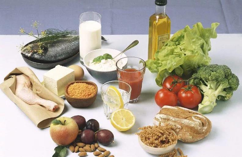 和皮膚科醫(yī)生一起吃出健康好肌膚！